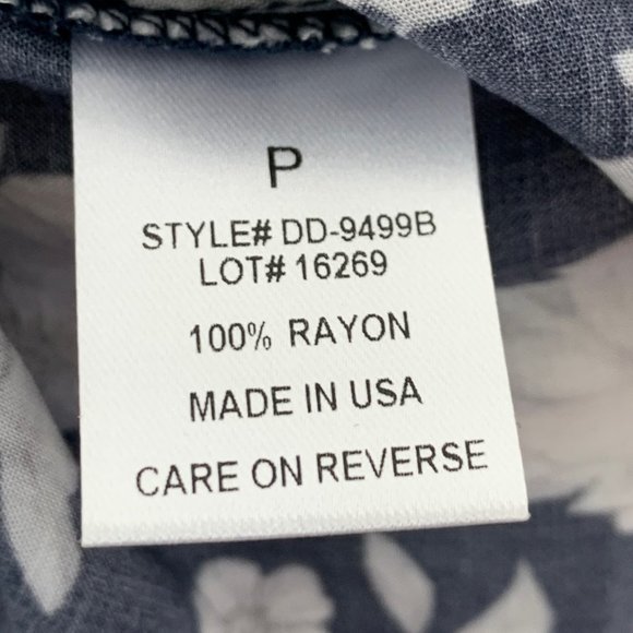 Intermix‎ Size P (XS) Emily Off Shoulder Dress Floral Smocked Long Sleeve Mini - Picture 9 of 10